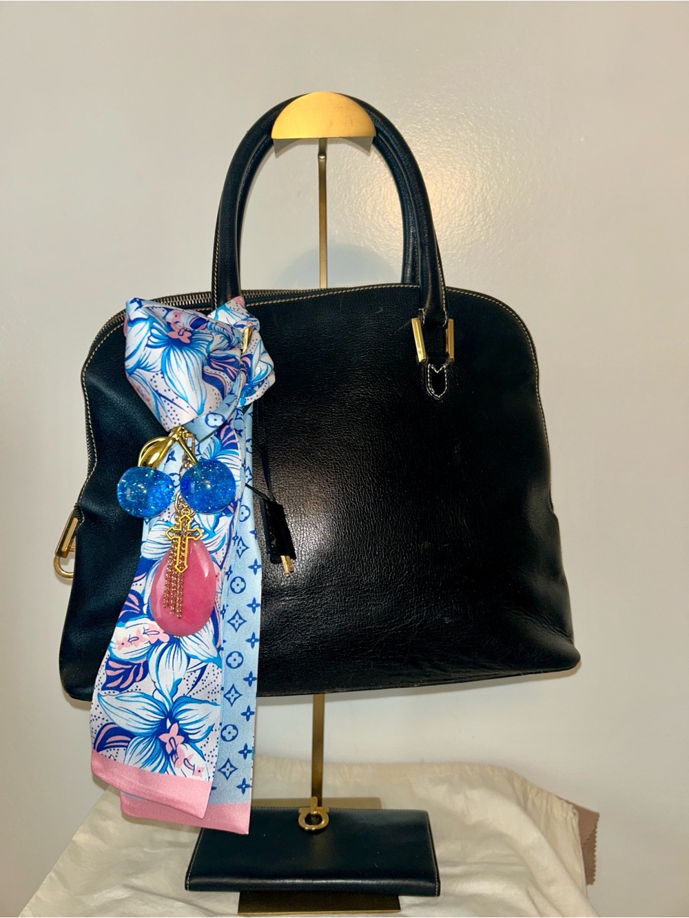 BUNDLE! Salvatore Ferragamo! black leather dome satchel, Matching Wallet,Dusty